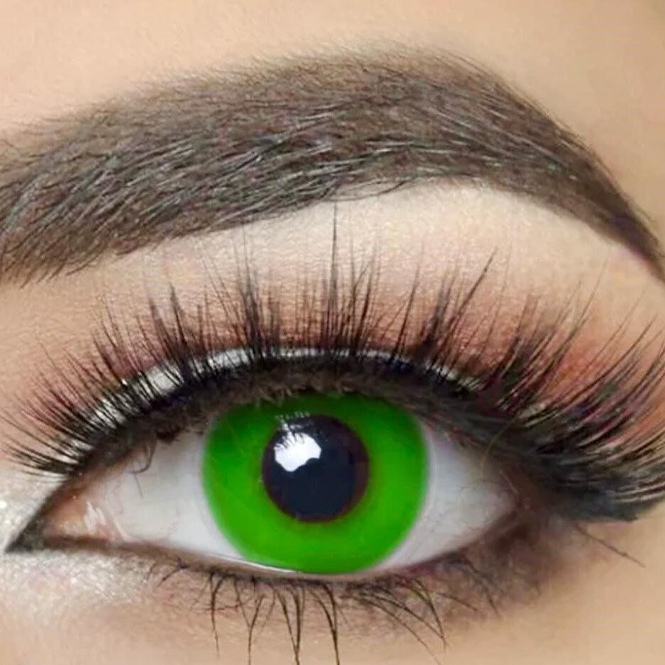 Green Colored eye contacts